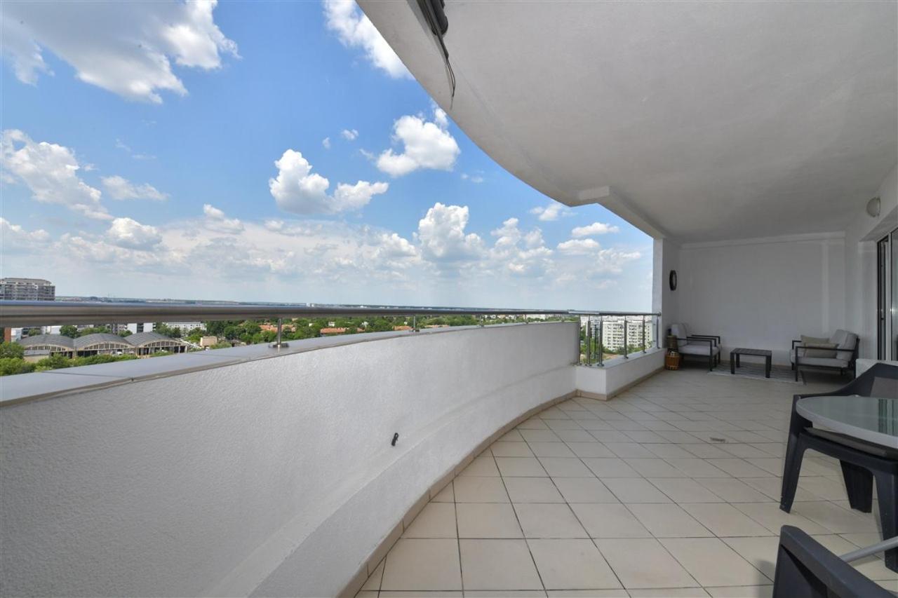 Apartament Lux 1 Mai Pod Bucharest Exterior photo